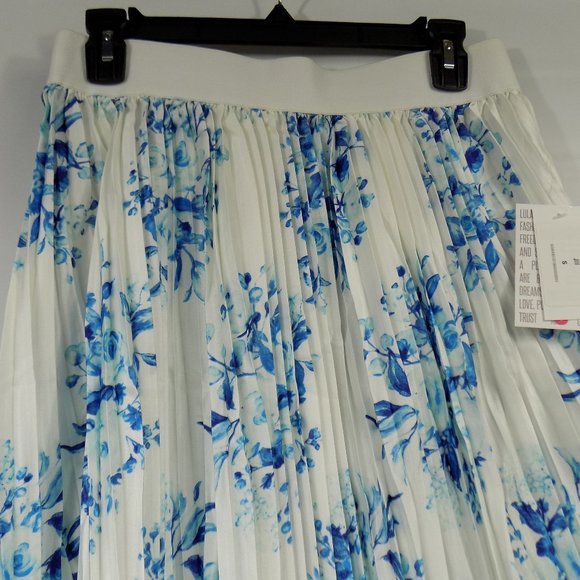 LuLaRoe Jill Accordion-pleated Skirt Size S NWT - Picture 3 of 8
